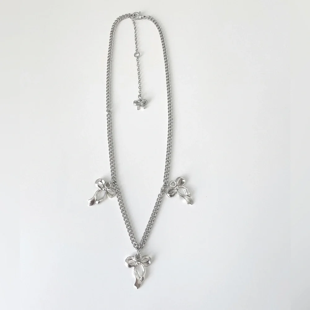 Bow Charm Necklace
